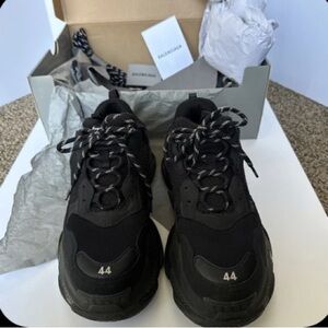 Balenciaga Black and Gray Athletic Shoes